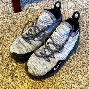 Nike KD 11 Basketball Shoes